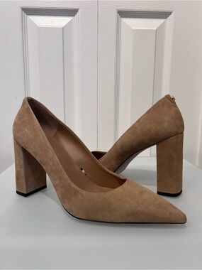 Boss Janet Tan Suede Pump block Heel Pointed Toe Shoe Size 40 1/2